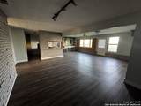 22428 Fm 2093 - Photo 11