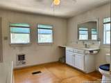 810 12th - Photo 15