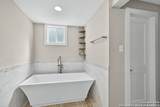 435 Gramercy Pl - Photo 19