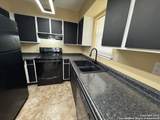 923 Vance Jackson - Photo 24