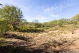 10 FM 1581 - Photo 13