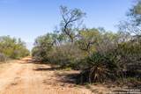 10 FM 1581 - Photo 3
