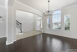 8202 Valley Wl - Photo 11