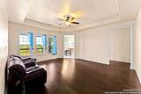 2211 Geneva - Photo 8