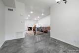 11 Gallery - Photo 4