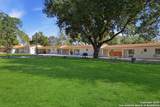 1016 Avenue E - Photo 4