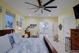 102 Angelfish - Photo 18