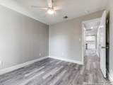 930 Schley Ave - Photo 18