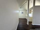 558 Jamaica - Photo 12