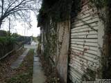 1221 Crockett - Photo 15