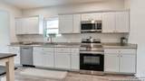 815 Waverly Ave - Photo 10