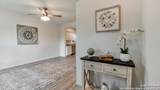 815 Waverly Ave - Photo 3