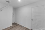 947 Bluegrass Pt - Photo 22