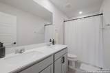 10227 Amaryllis - Photo 17