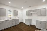 1030 Elsmere - Photo 13
