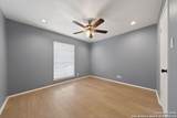 2415 Moss Terrace - Photo 21