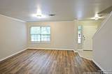 1610 Elizabeth Ct - Photo 4
