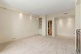 700 Hildebrand - Photo 30