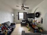1539 Craig - Photo 2