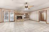 181 Spring - Photo 14