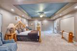 270 Robinson - Photo 33