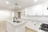7118 Castleridge - Photo 11