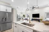 1021 Hackberry - Photo 4