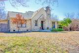 204 Lovera Blvd - Photo 2