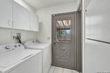 313 Armstrong - Photo 12