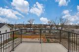 330 Carson - Photo 19