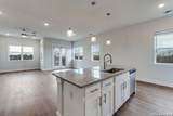 330 Carson - Photo 3