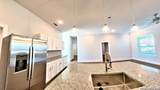 330 Carson - Photo 3