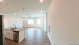 330 Carson - Photo 12