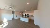 330 Carson - Photo 4