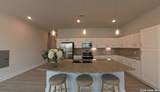 330 Carson - Photo 2