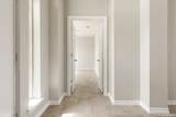 200 Lakeview Cir - Photo 28