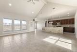 200 Lakeview Cir - Photo 7