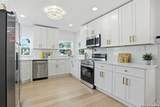 2038 Woodlawn - Photo 11