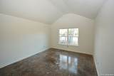 554 Burr Oak - Photo 5