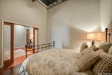 214 Travis - Photo 20