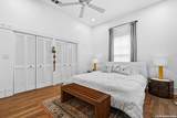 906 Carson St - Photo 16