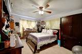 2740 Churchill - Photo 16