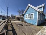 319 Burleson - Photo 4