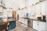 452 Wentworth - Photo 15