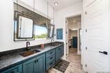 452 Wentworth - Photo 28