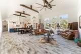 452 Wentworth - Photo 5