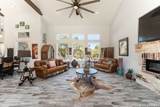 452 Wentworth - Photo 6