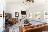 452 Wentworth - Photo 8