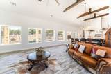 452 Wentworth - Photo 9