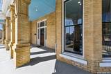 339 Woodlawn Ave - Photo 13